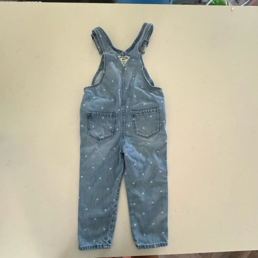 Oshkosh Bibs - Picture 2 of 4